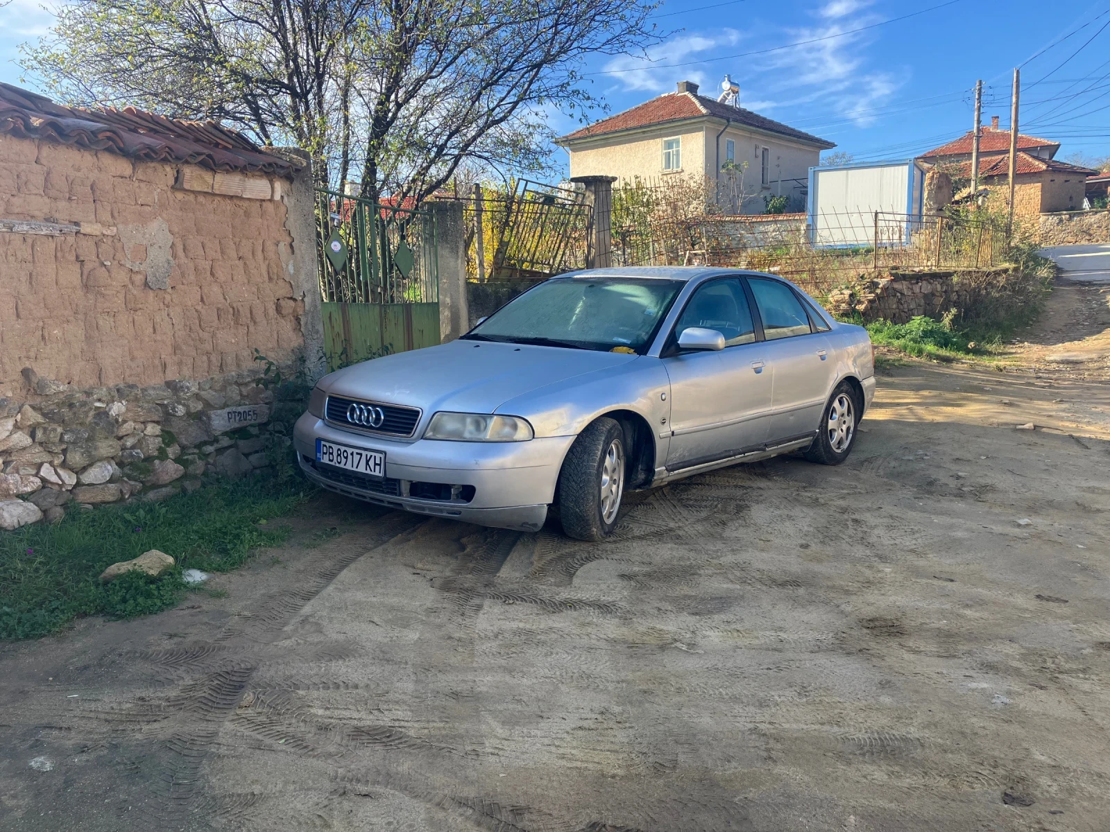 Audi A4 Б5 1.8  - изображение 3