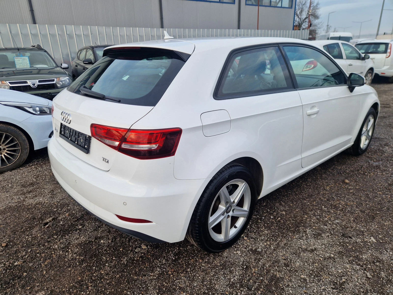 Audi A3 1 6TDI 116HP.CUPE ITALIA - изображение 7