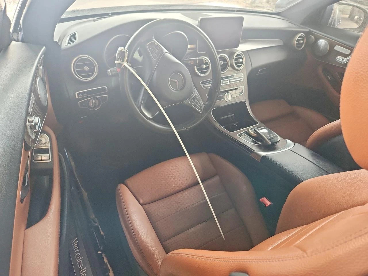 Mercedes-Benz C 300 4MATIC - изображение 8