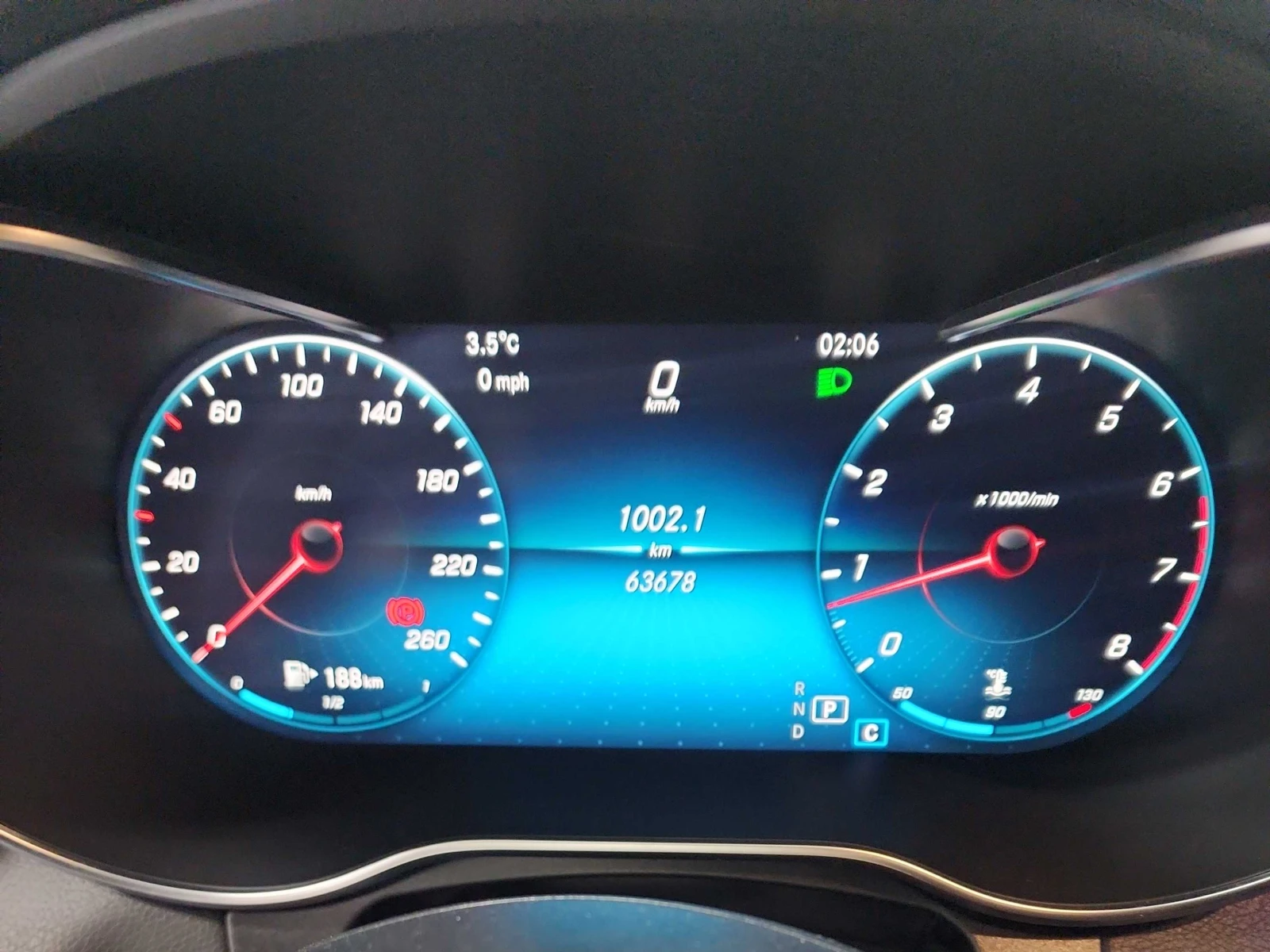 Mercedes-Benz C 300 /DISTRONIC/ 3D BURMESTER / CABRIO , снимка 11 - Автомобили и джипове - 53810968