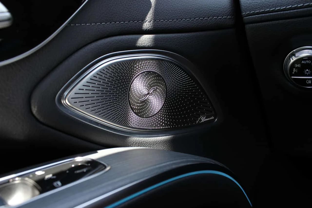 Mercedes-Benz EQS 580/CARFAX/ОБДУХВАНЕ/DIS/PANO/360/BURMESTER, снимка 13 - Автомобили и джипове - 53924503