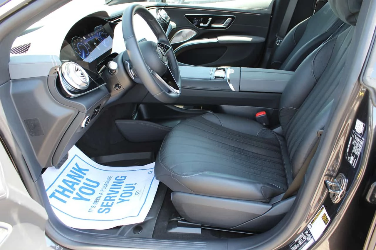 Mercedes-Benz EQS 580/CARFAX/ОБДУХВАНЕ/DIS/PANO/360/BURMESTER, снимка 7 - Автомобили и джипове - 53924503