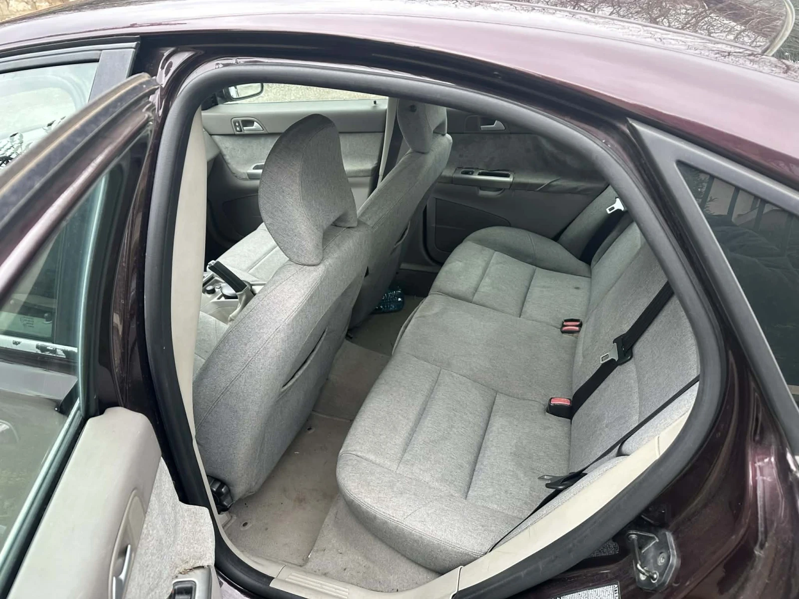 Volvo S40 СЕДАН, снимка 7 - Автомобили и джипове - 54016777