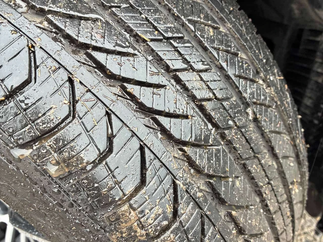 BMW 530E xDrive iPerformance  CARFAX, снимка 7 - Автомобили и джипове - 54165195