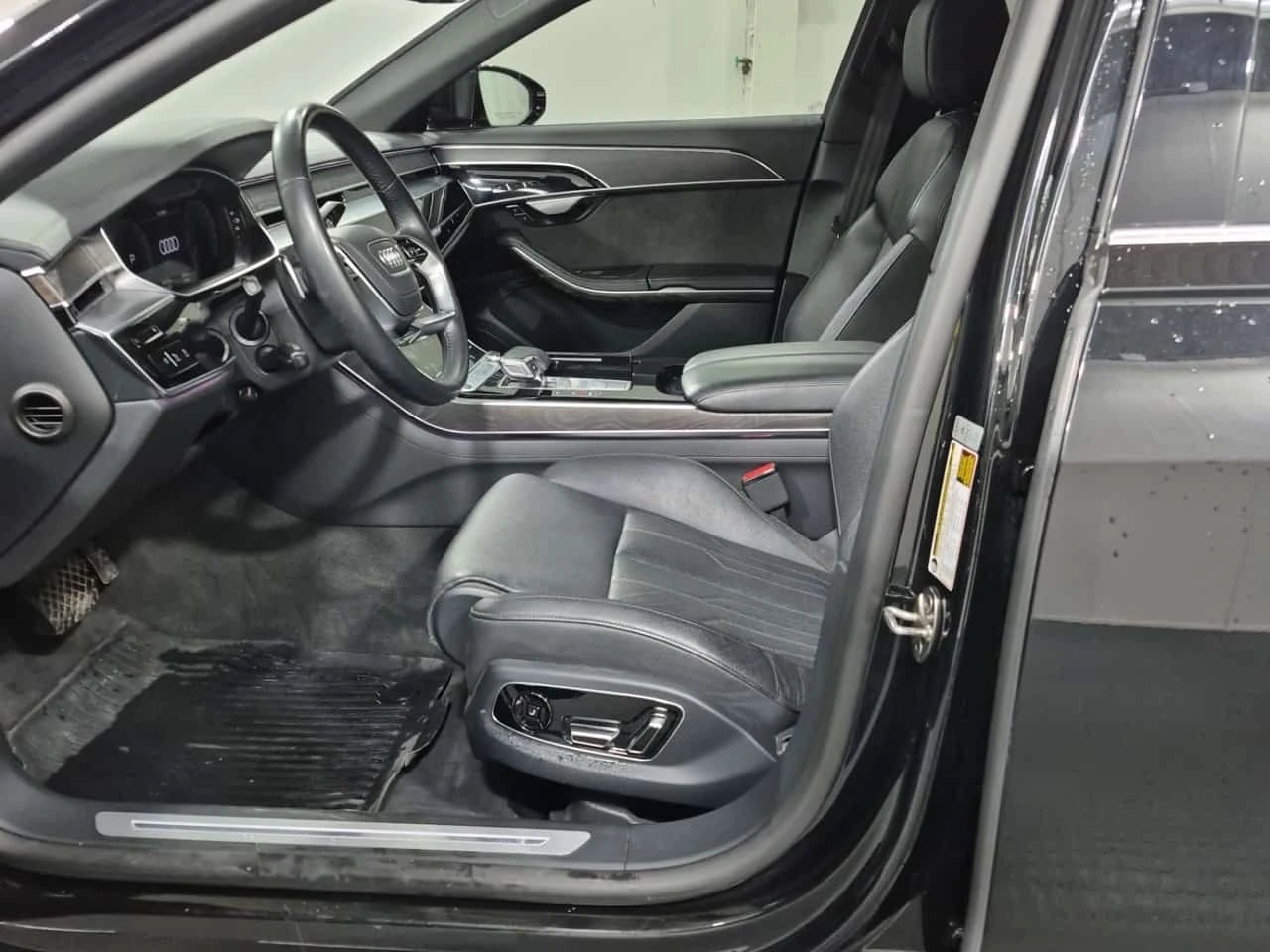 Audi A8 * ДИСТРОНИК * ОБДУХВАНЕ * ПАНОРАМА * 2 КЛЮЧА * , снимка 9 - Автомобили и джипове - 54445392