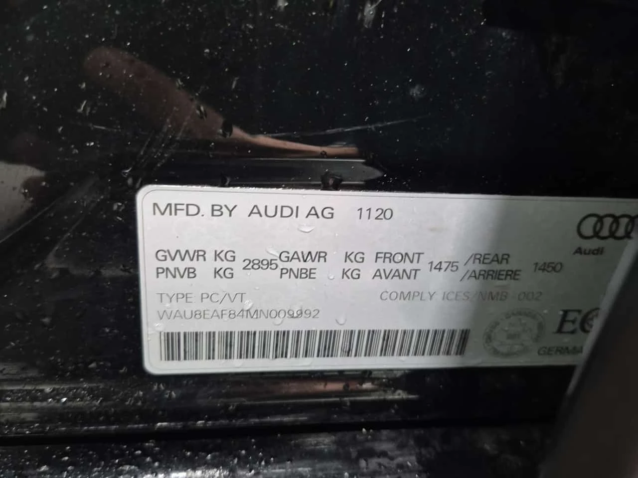 Audi A8 * ДИСТРОНИК * ОБДУХВАНЕ * ПАНОРАМА * 2 КЛЮЧА * , снимка 16 - Автомобили и джипове - 54445392