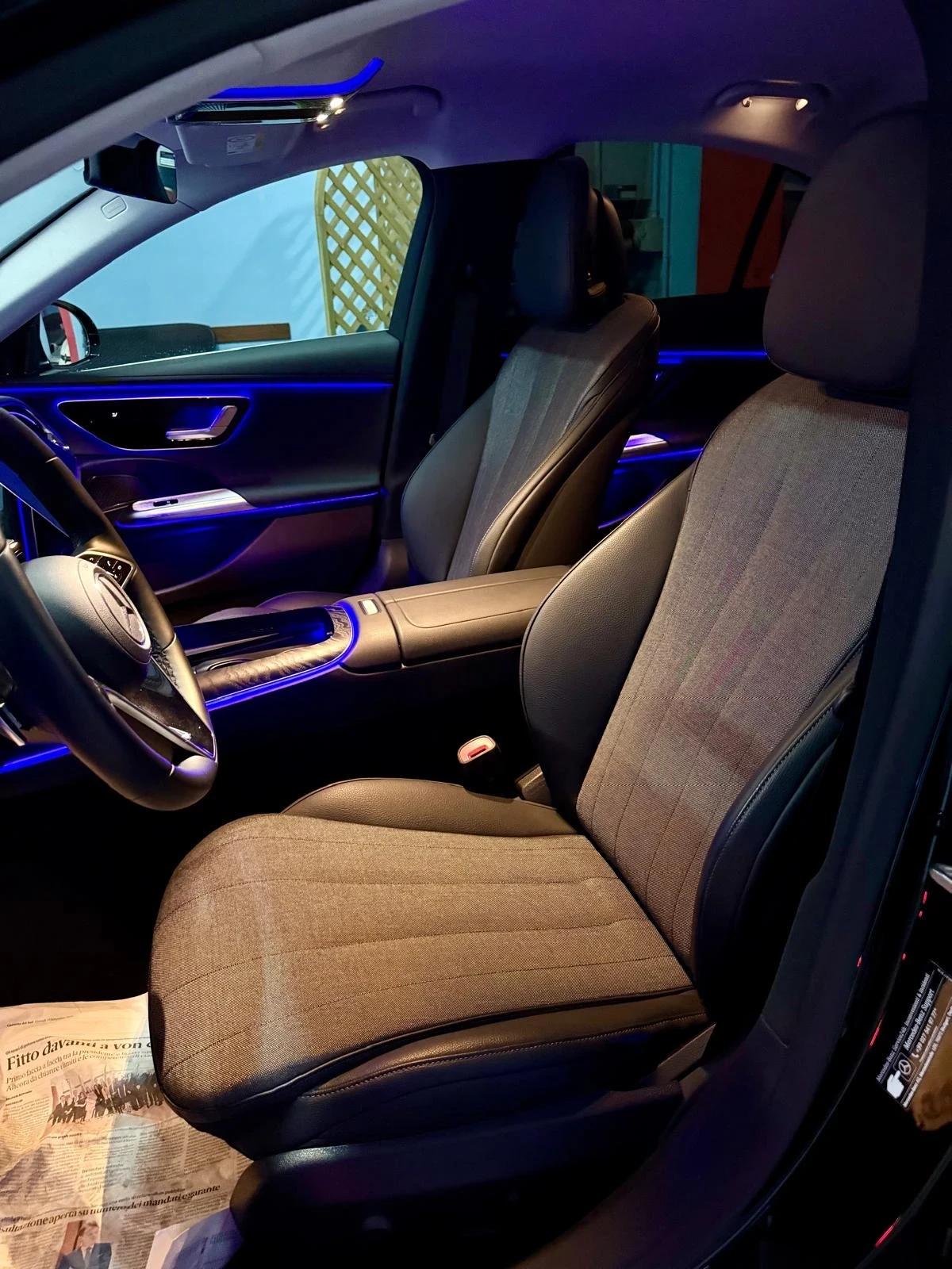 Mercedes-Benz E 200 d Mild hybrid AMG Line Premium Plus, снимка 7 - Автомобили и джипове - 54486258