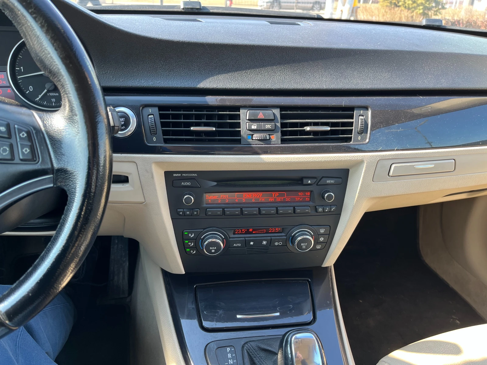 BMW 330 3.0 D, снимка 17 - Автомобили и джипове - 54609411