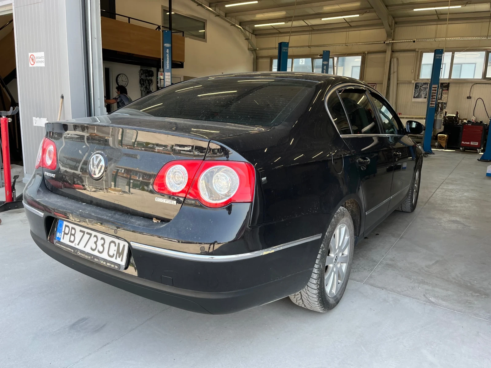 VW Passat 1.4 150 k.c. Бензин/ Метан, снимка 11 - Автомобили и джипове - 54995797