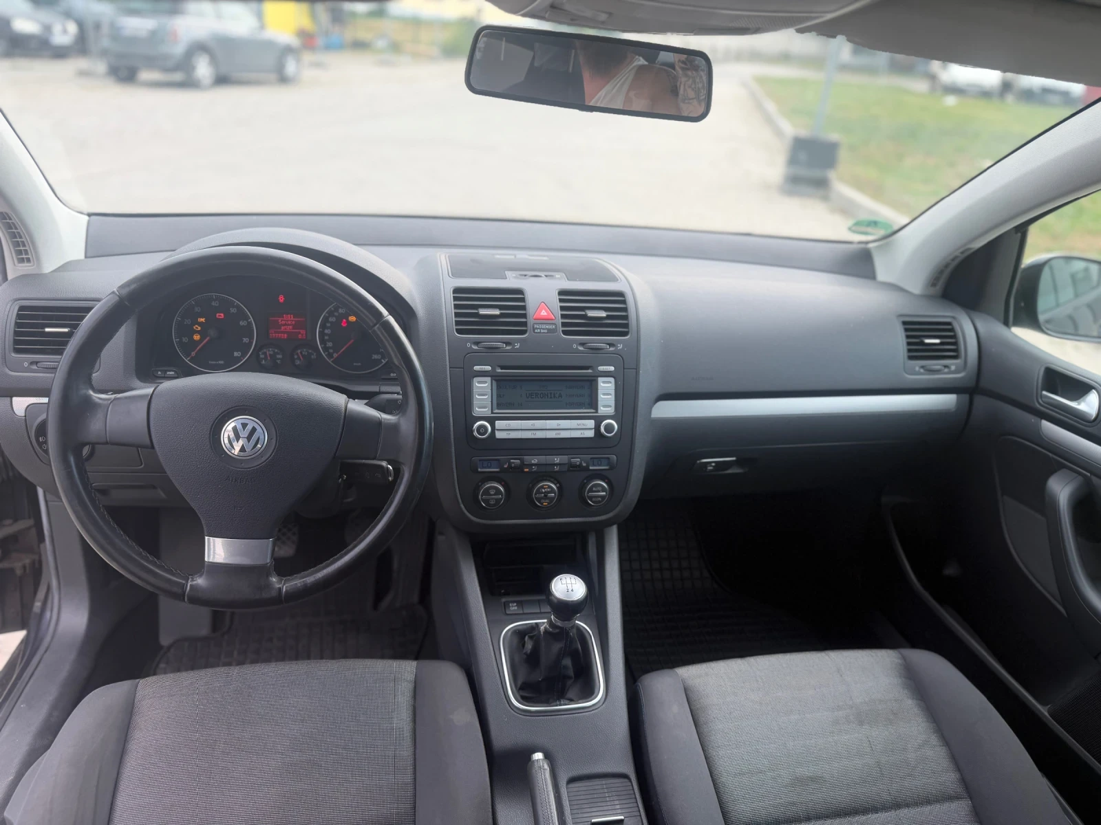 VW Golf 1.6/НОВ ВНОС/ТОП/Бартер, снимка 12 - Автомобили и джипове - 55115876