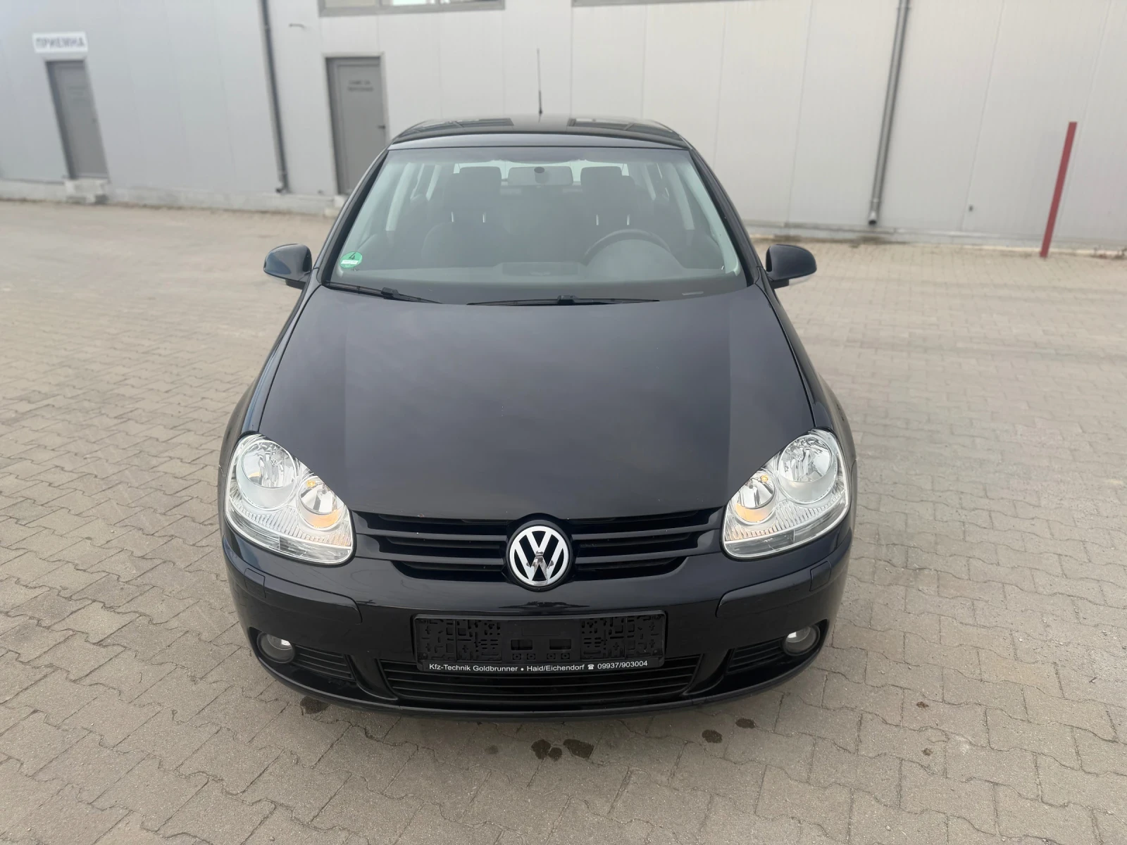 VW Golf 1.6/НОВ ВНОС/ТОП/Бартер, снимка 9 - Автомобили и джипове - 55115876