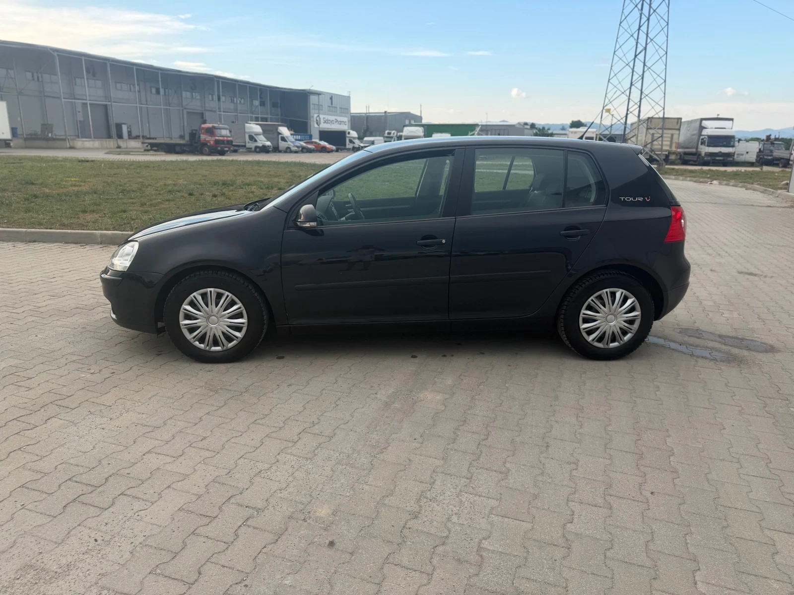 VW Golf 1.6/НОВ ВНОС/ТОП/Бартер, снимка 4 - Автомобили и джипове - 55115876