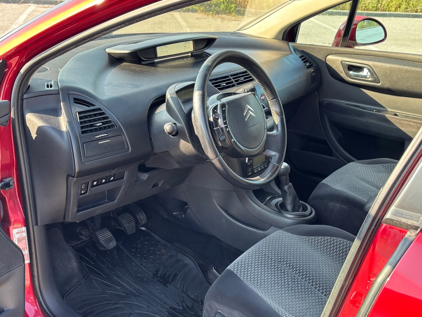 Citroen C4 1.6HDI 90hp, снимка 6 - Автомобили и джипове - 55178405