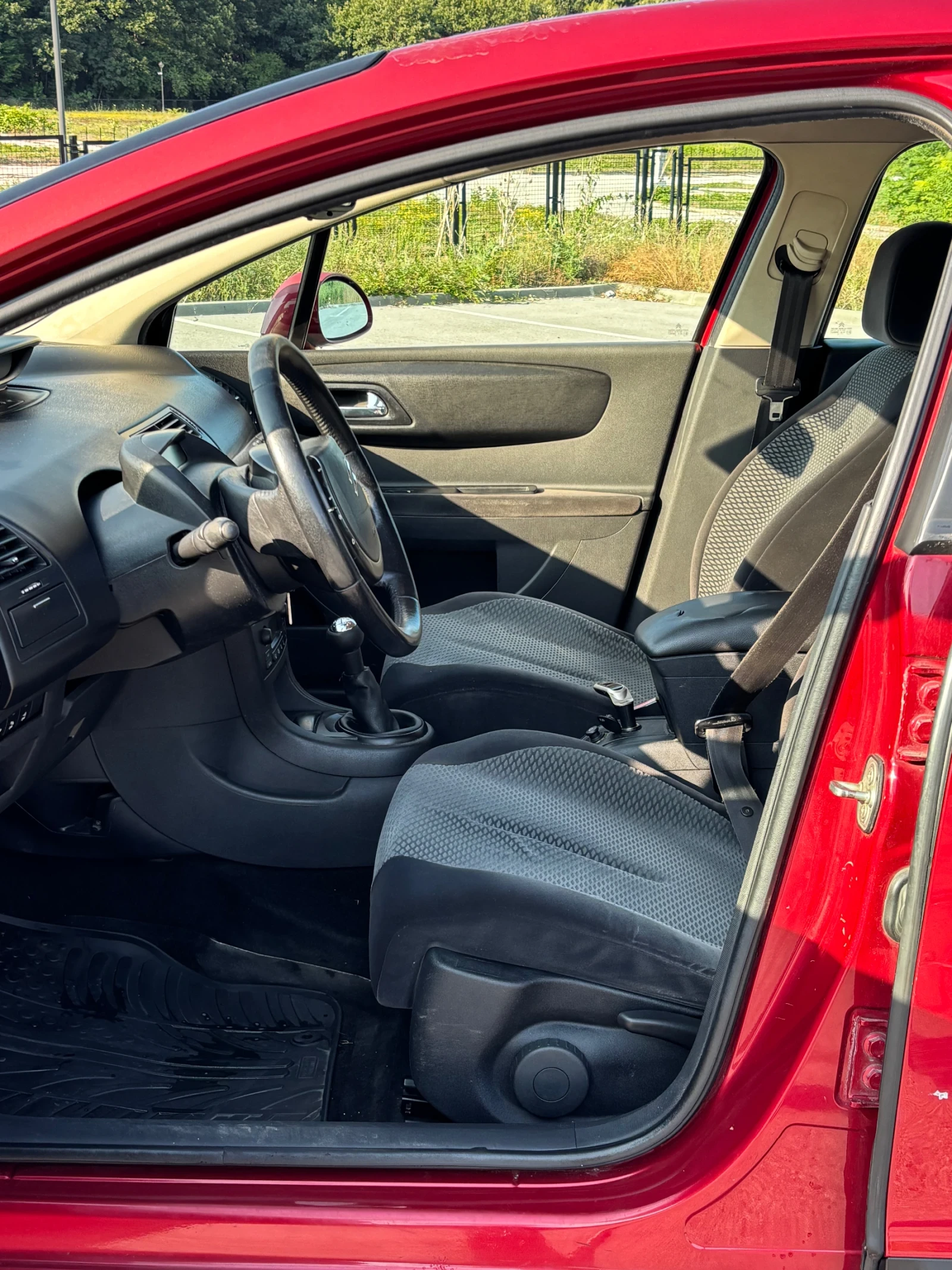 Citroen C4 1.6HDI 90hp, снимка 7 - Автомобили и джипове - 55178405