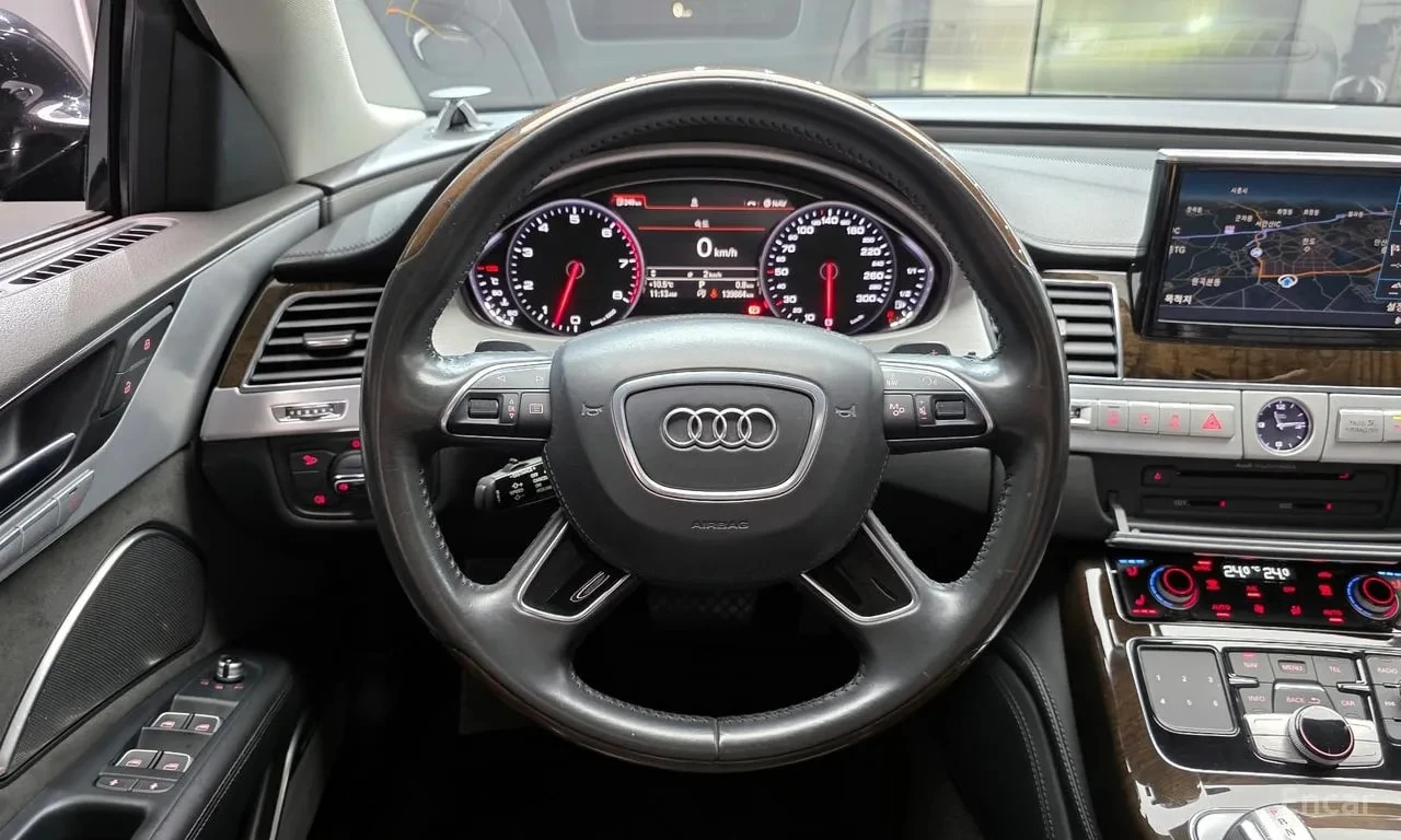 Audi A8 360/DIS/HUD/B&O/MATRIX/ЦЕНА ДО БЪЛГАРИЯ , снимка 13 - Автомобили и джипове - 55843912