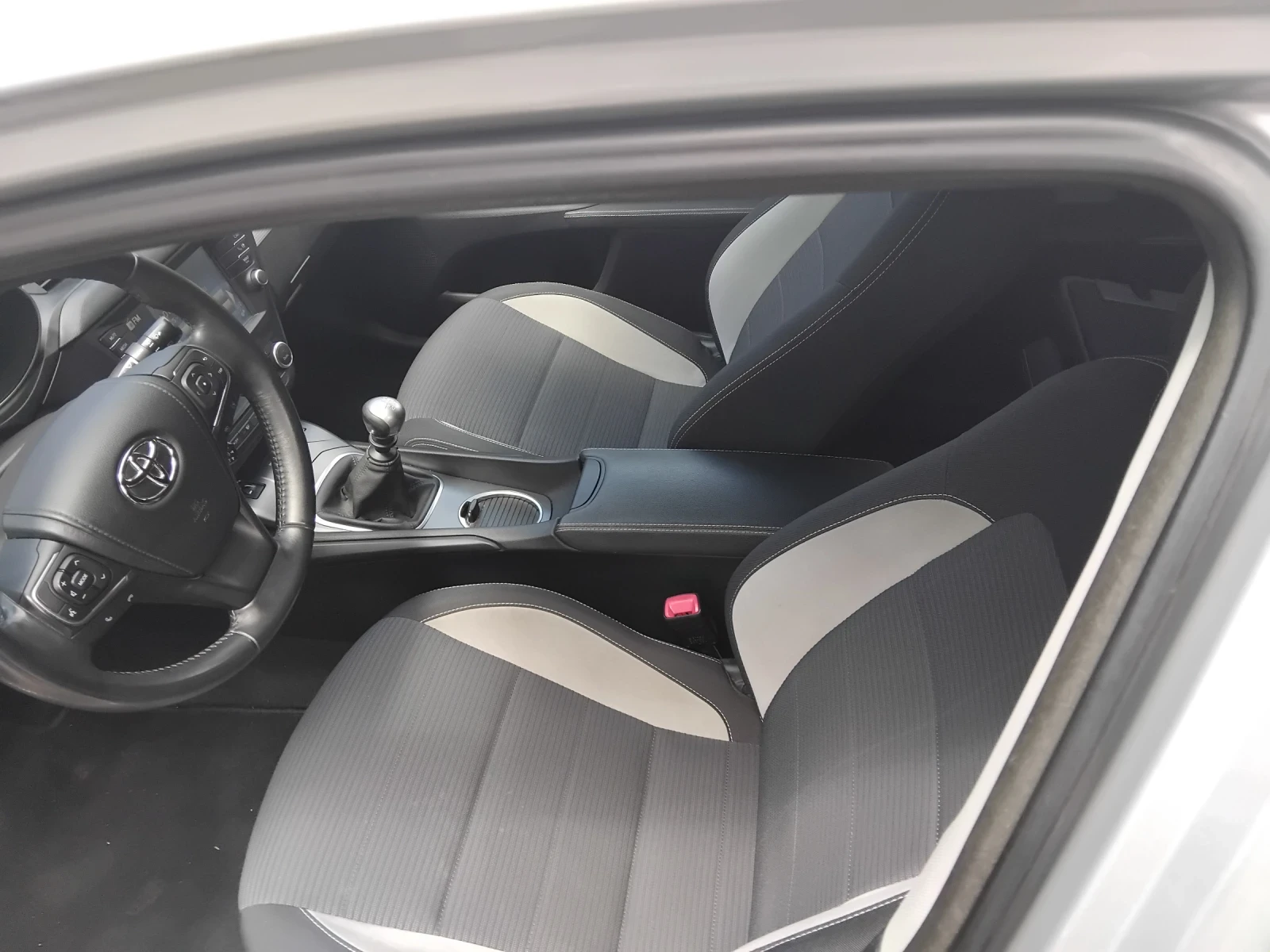 Toyota Avensis 2.0 d4d | Mobile.bg � ����������� 13