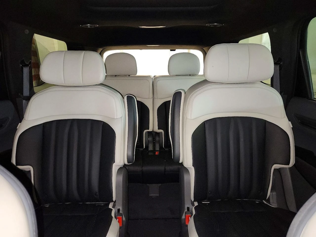 Kia EV9, снимка 10 - Автомобили и джипове - 56222025