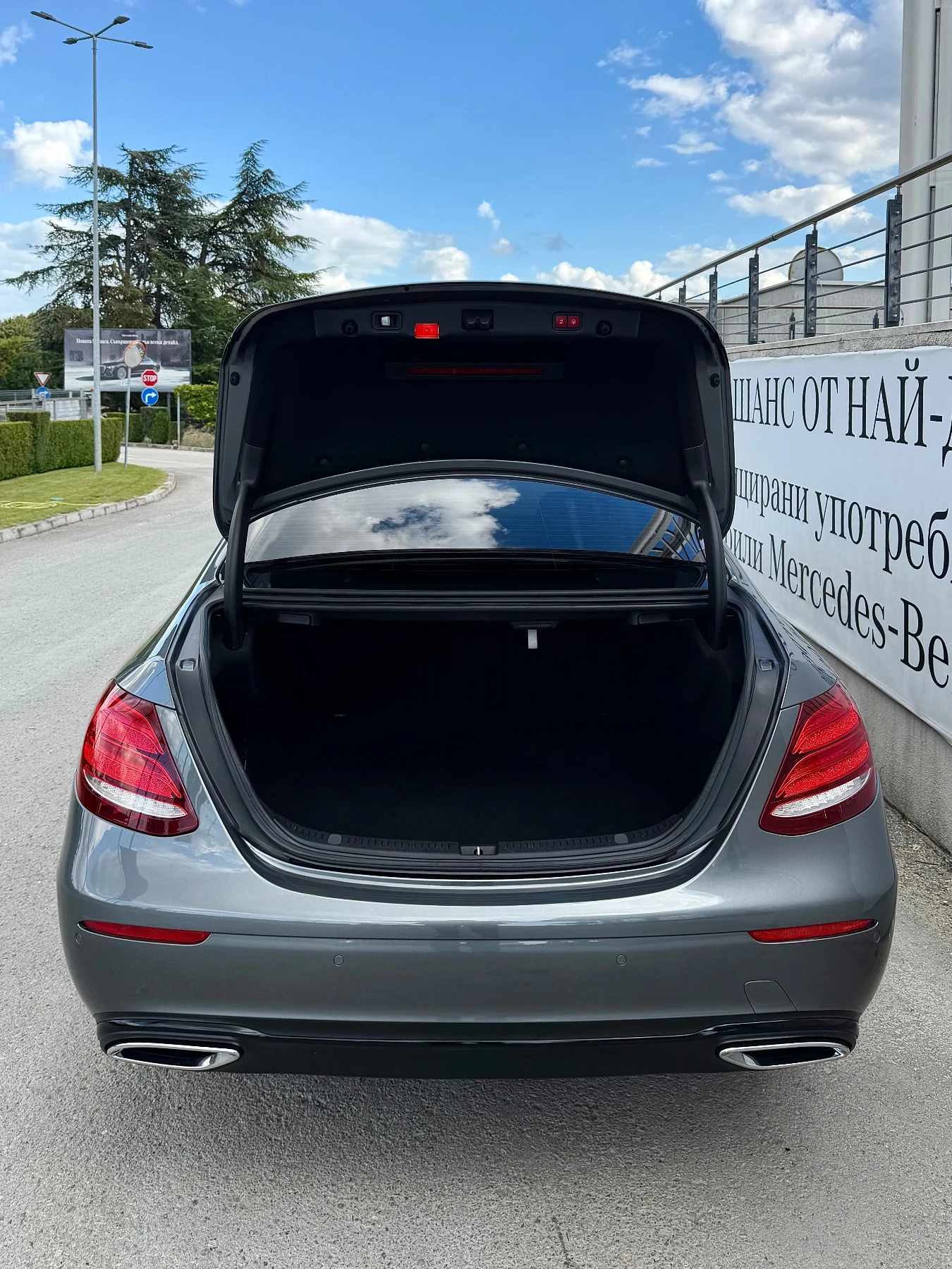 Mercedes-Benz E 350 CDI 3D Burmaster KeylessGo Memory 360* 9G-tronic, снимка 11 - Автомобили и джипове - 56331459