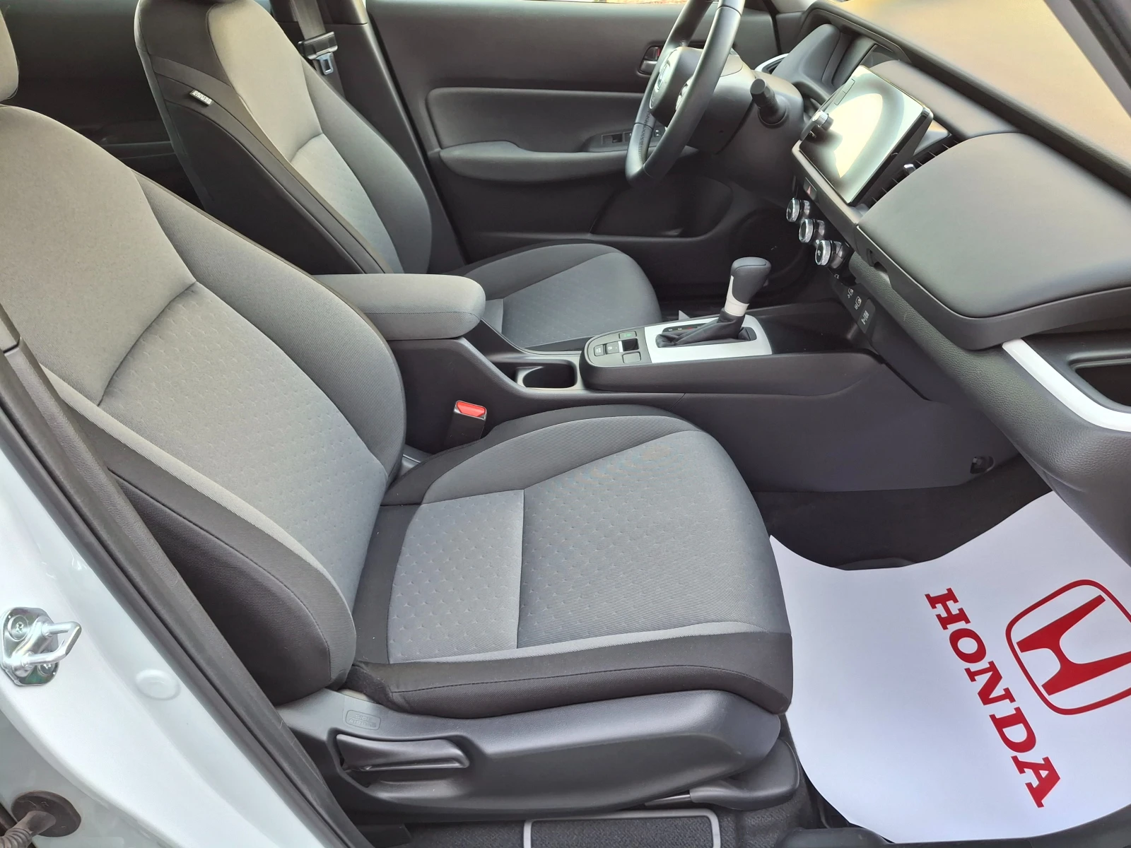 Honda Jazz 1.5 i-MMD Hybrid e:FHEV Elegance AT | Mobile.bg � ����������� 15
