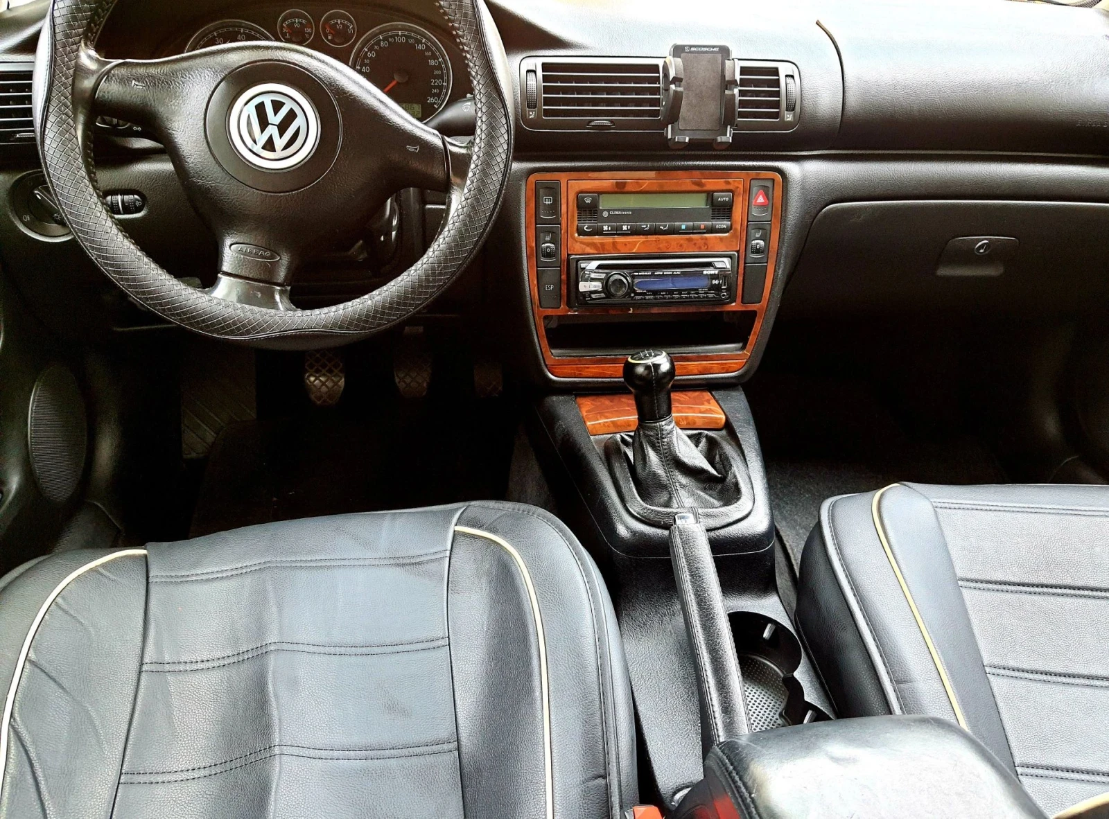 VW Passat 1.8T, снимка 2 - Автомобили и джипове - 56399130