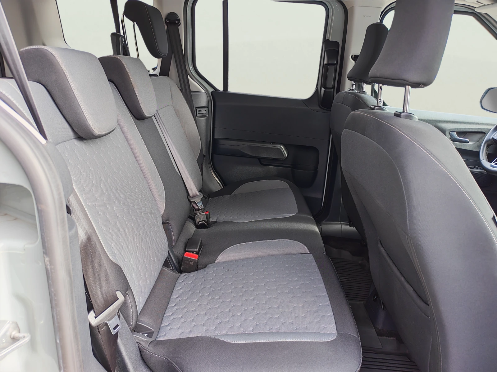 Ford Courier 1.0 EcoBoost | Mobile.bg � ����������� 10