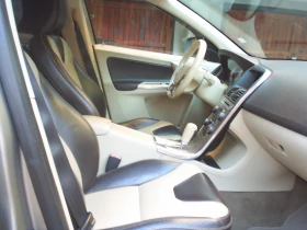 Volvo XC60 3.2i 238k.c. AWD, снимка 10