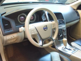 Volvo XC60 3.2i 238k.c. AWD, снимка 8