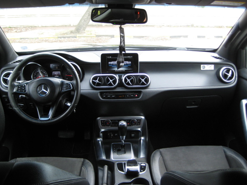 Mercedes-Benz X-Klasse 250D AMG, снимка 10 - Автомобили и джипове - 46321875