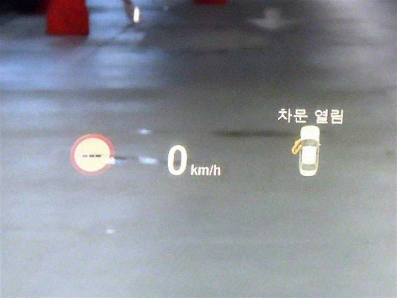 BMW 320 Diesel LCI M-pack 73 000 km, снимка 6 - Автомобили и джипове - 52796475