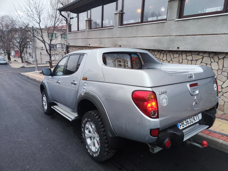 Mitsubishi L200, снимка 4 - Автомобили и джипове - 53013902