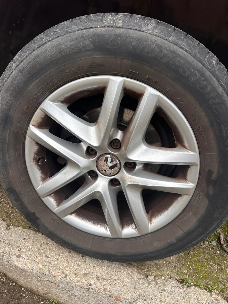 VW Tiguan 2.0tdi 140, снимка 10 - Автомобили и джипове - 52311448