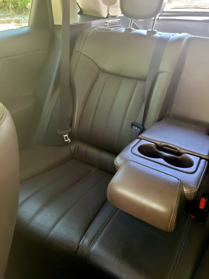 Infiniti Fx 35, снимка 10 - Автомобили и джипове - 52352191