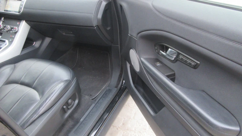 Land Rover Evoque 2.0D-150HP-FULL, снимка 15 - Автомобили и джипове - 52664469