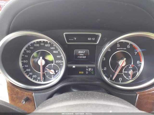 Mercedes-Benz ML 63 AMG AMG* KEYLESS* Н.ВИЖДАНЕ* МАСАЖ* ОБДУХ, снимка 11 - Автомобили и джипове - 52645081