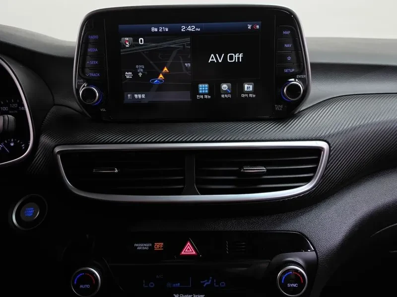 Hyundai Tucson 1.6T 2WD MODERN, снимка 14 - Автомобили и джипове - 55801721