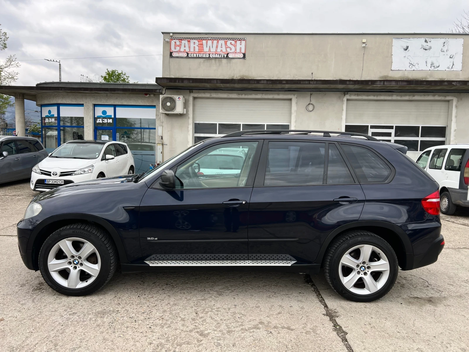 BMW X5 6+ 1 * HUD* Панорама* Logic 7 - изображение 2