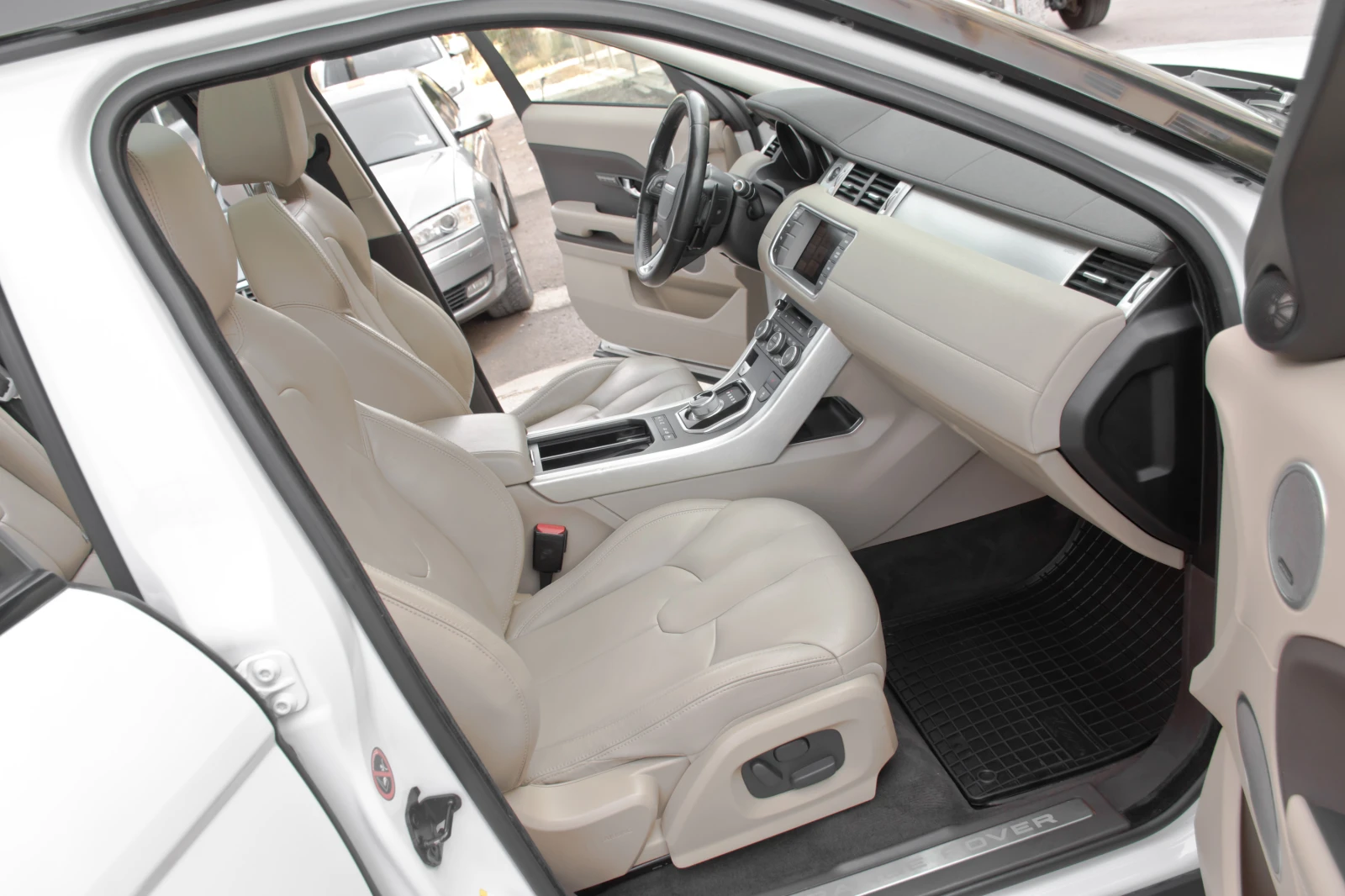 Land Rover Range Rover Evoque 2.0T*  - изображение 10