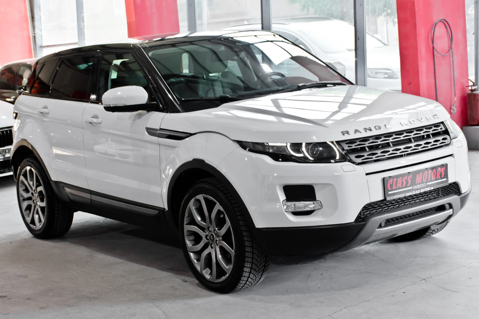 Land Rover Range Rover Evoque 2.0T*  - изображение 3