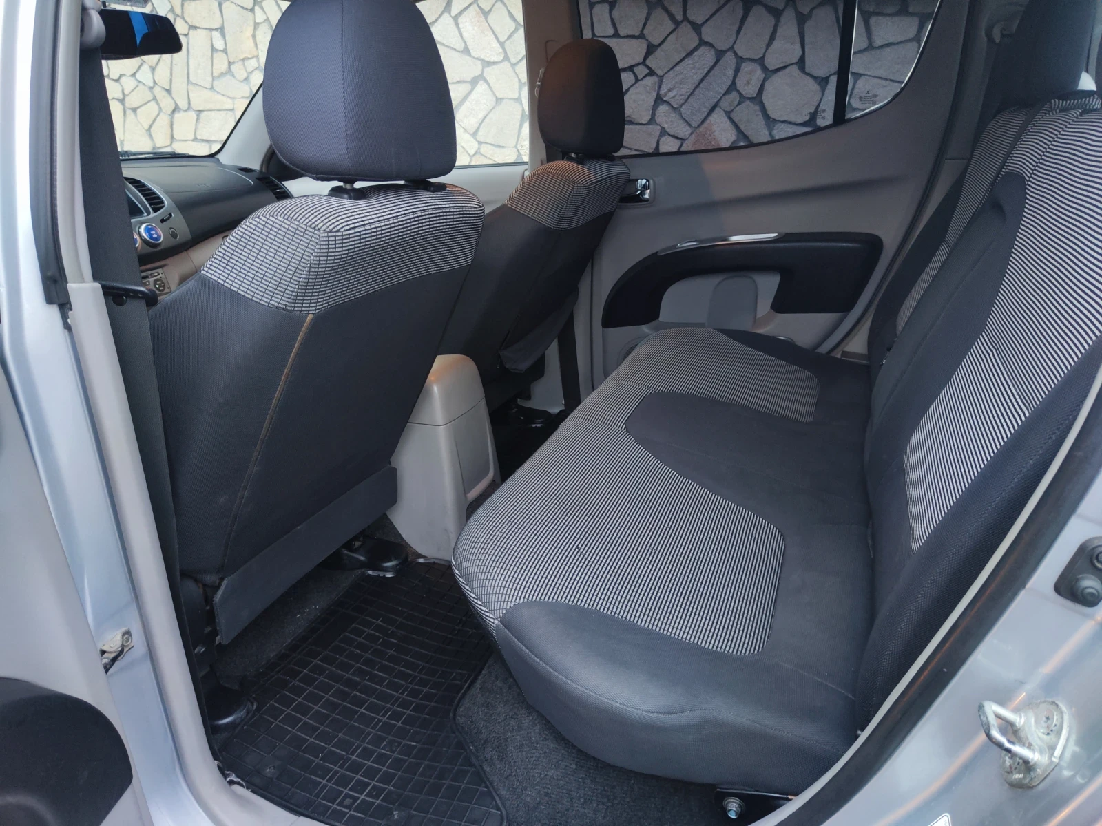 Mitsubishi L200 | Mobile.bg   15