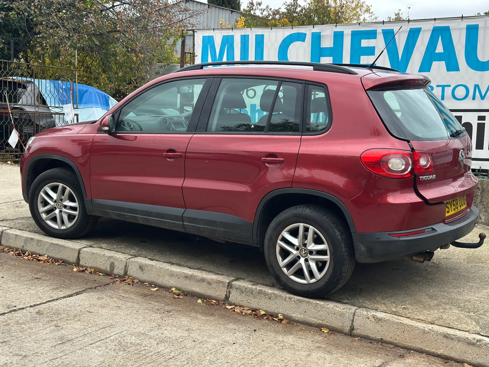 VW Tiguan 2.0tdi 140 - изображение 2