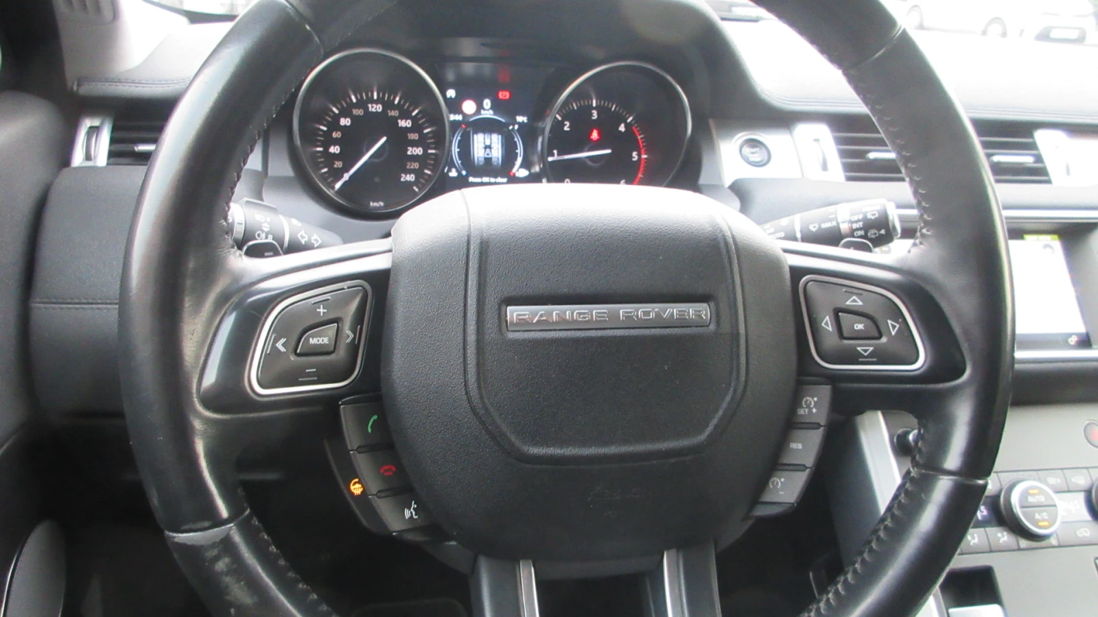 Land Rover Evoque 2.0D-150HP-FULL | Mobile.bg   11