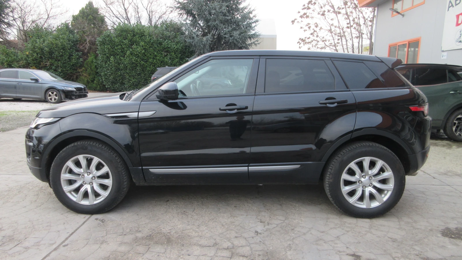 Land Rover Evoque 2.0D-150HP-FULL | Mobile.bg   8