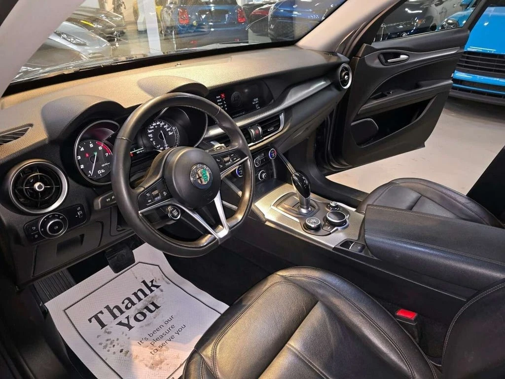 Alfa Romeo Stelvio * Q4 * CARFAX * ��� ������������ ������ | Mobile.bg � ����������� 7