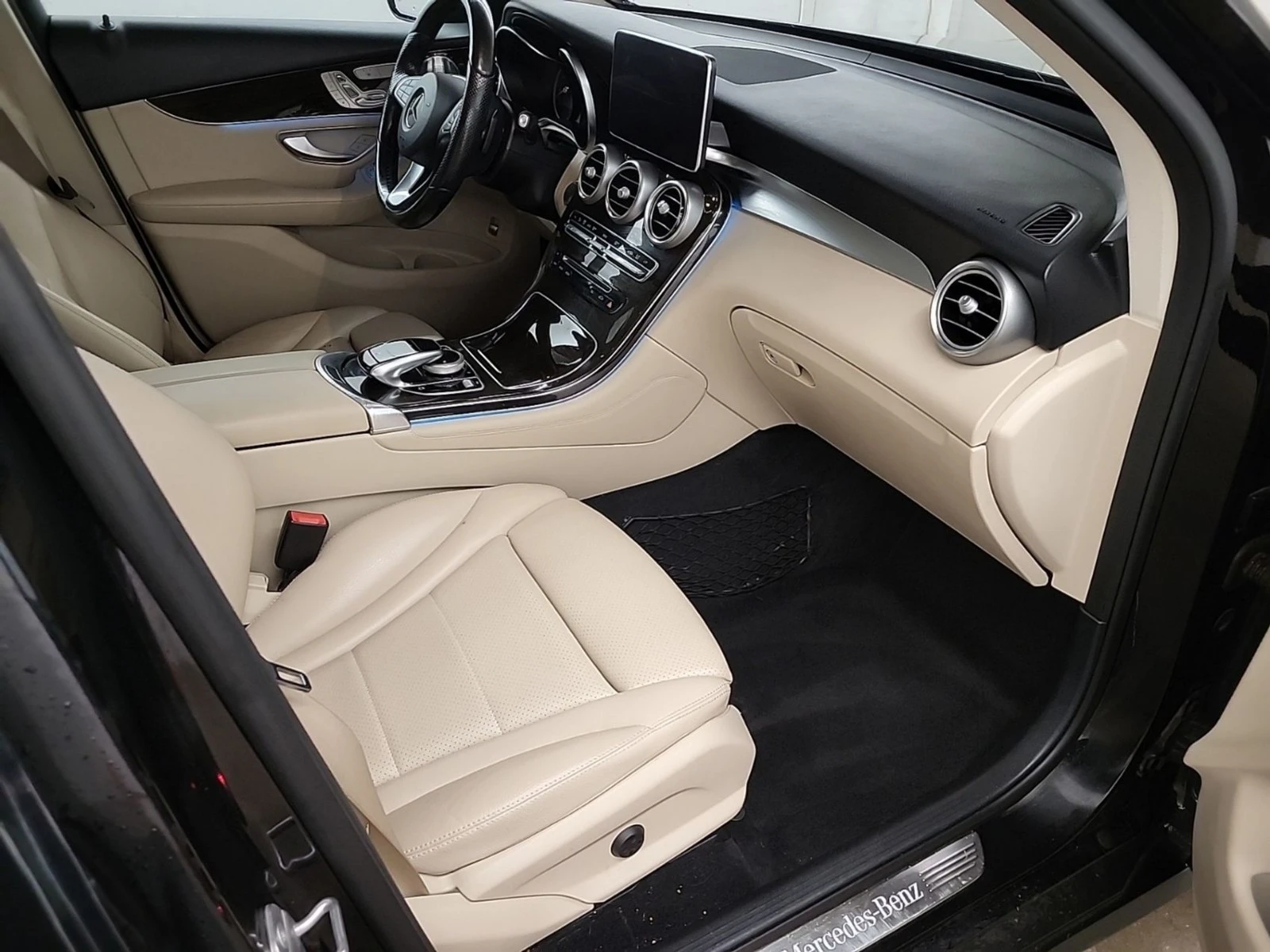 Mercedes-Benz GLC 300 ����������* (���� �� ��) | Mobile.bg � ����������� 2