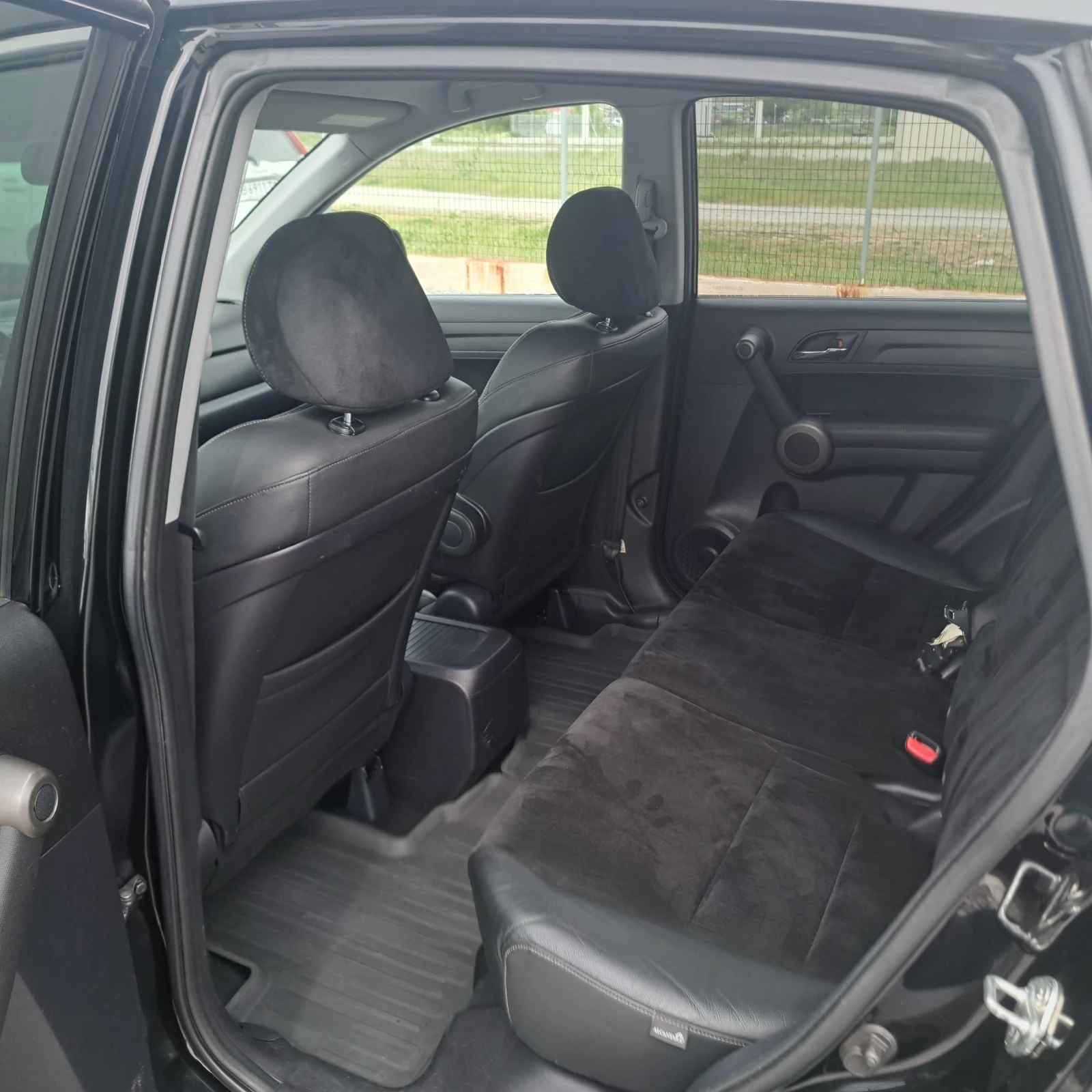 Honda Cr-v 2.2 i-DTEC* Автоматик* Подгрев* Кожа* Топ* , снимка 9 - Автомобили и джипове - 54485052