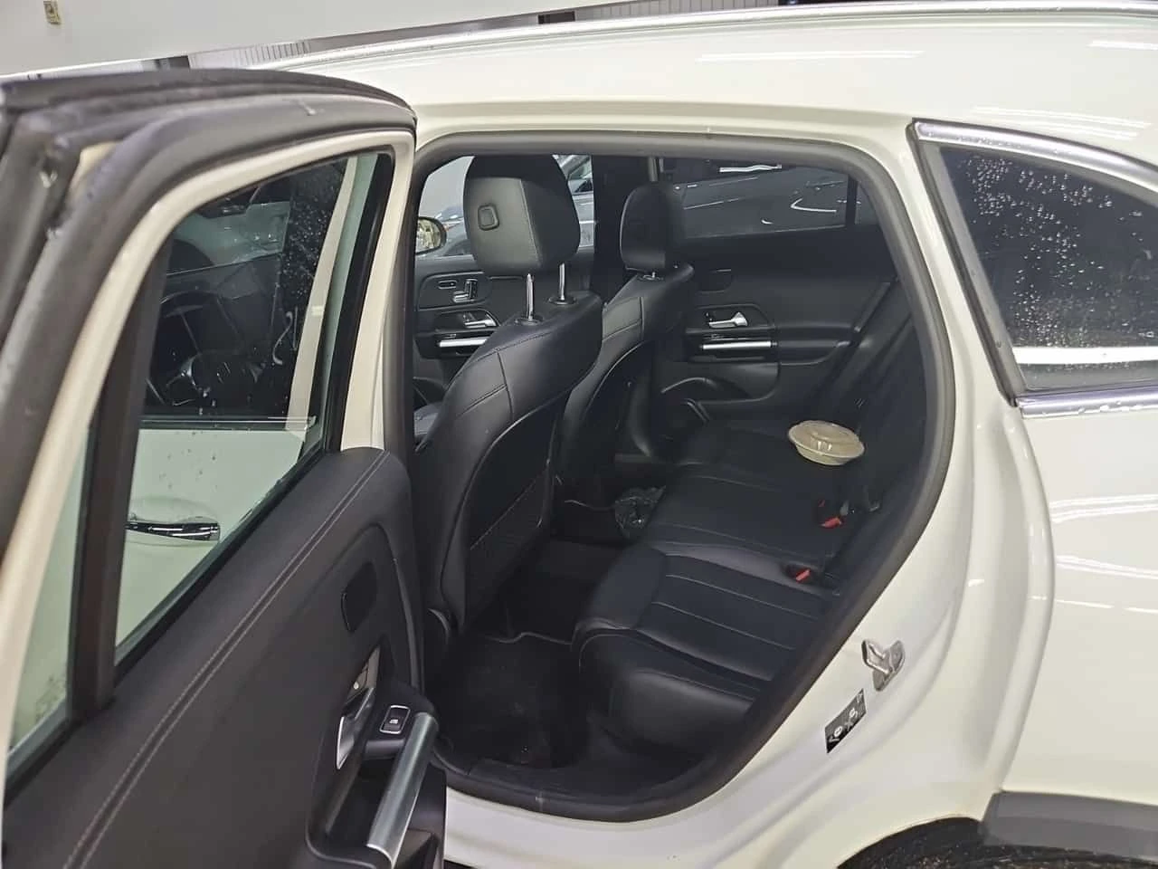Mercedes-Benz GLA 250| ПАМЕТ| ПАНОРАМА| 2 КЛЮЧА| CARFAX| , снимка 12 - Автомобили и джипове - 54518592