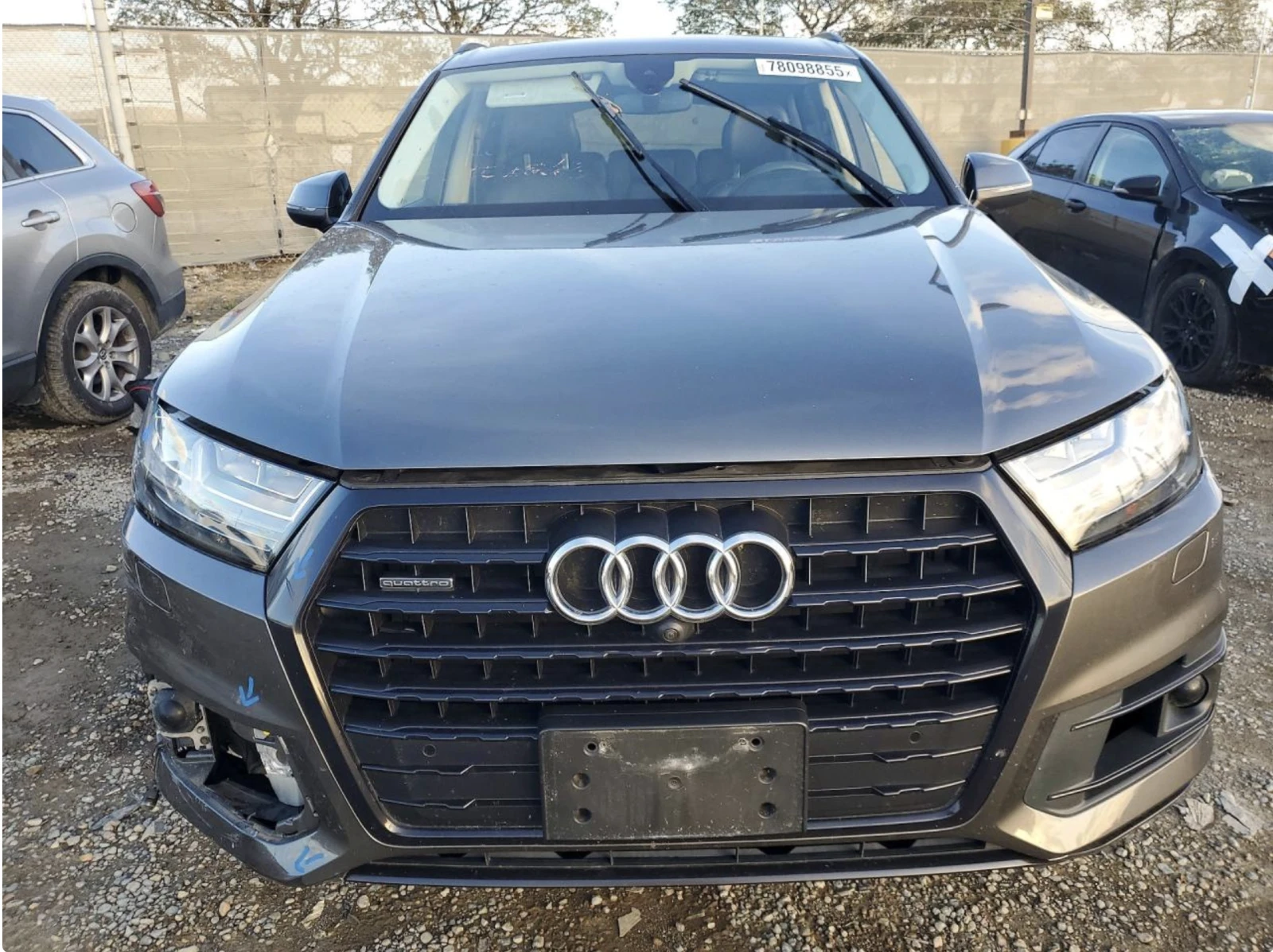 Audi Q7 АВТОКРЕДИТ* МАСАЖИ* ОБДУХВАНЕ* SHADOW LINE* , снимка 5 - Автомобили и джипове - 54681591