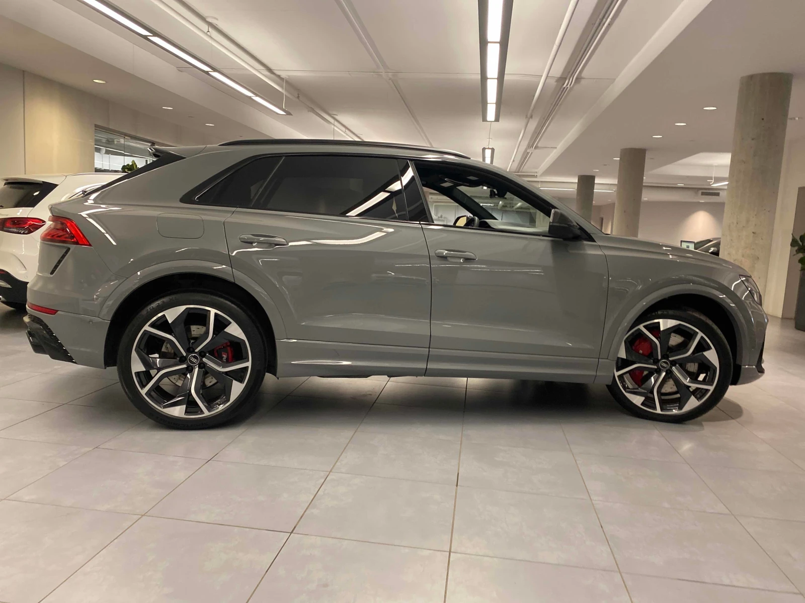 Audi RSQ8 / NARDO / ОТ ПРЕДСТАВИТЕЛСТВО / АВТОКРЕДИТ, снимка 3 - Автомобили и джипове - 56122084