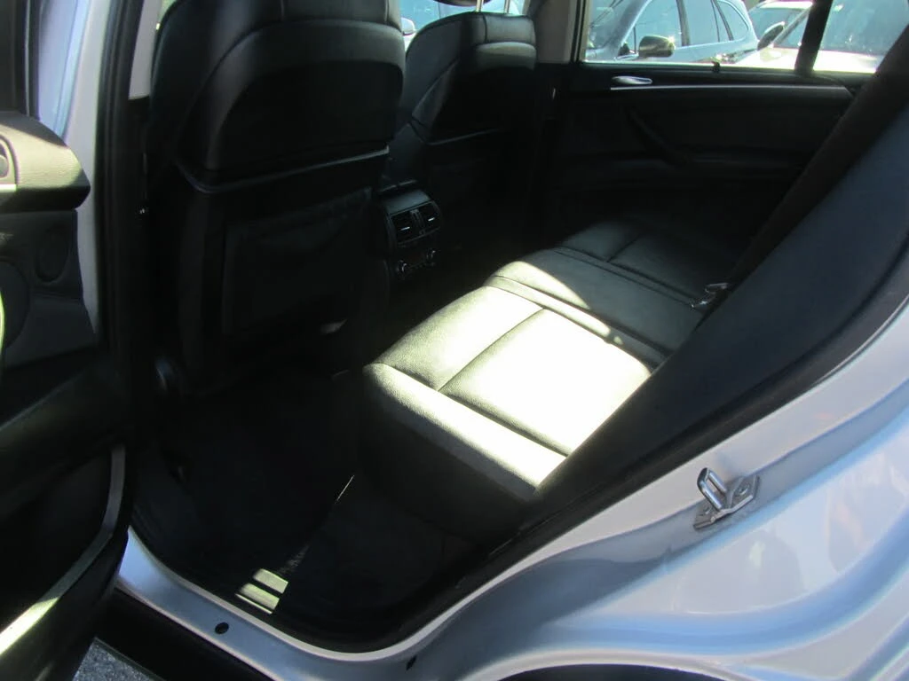 BMW X5 xDrive35i * Панорама * АвтоКредит (ЦЕНА ДО БГ), снимка 7 - Автомобили и джипове - 56204207