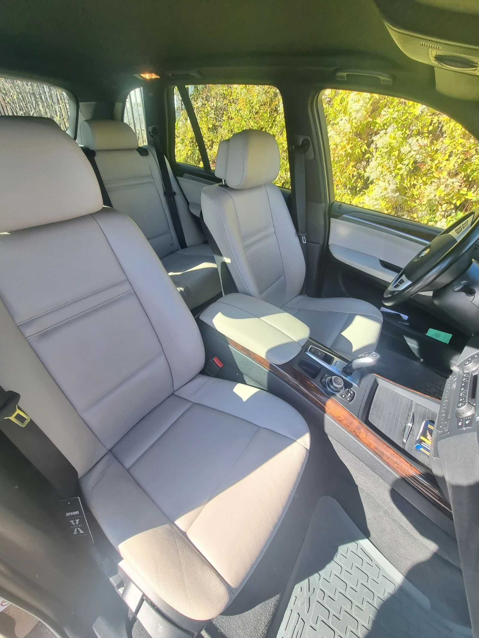 BMW X5 X drive 35 i, снимка 9 - Автомобили и джипове - 56626325
